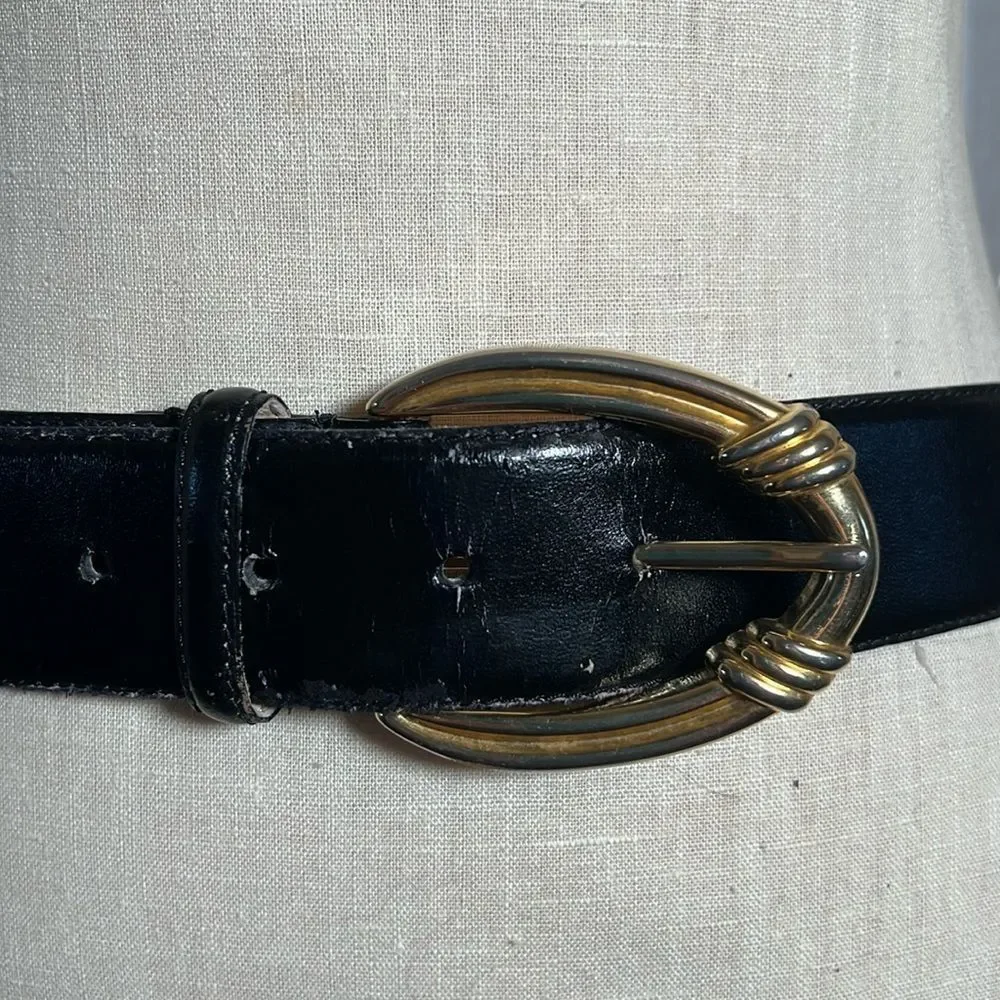 Liz Claiborne black Belt vintage  Size L gold Buckle. See pictures for some wear